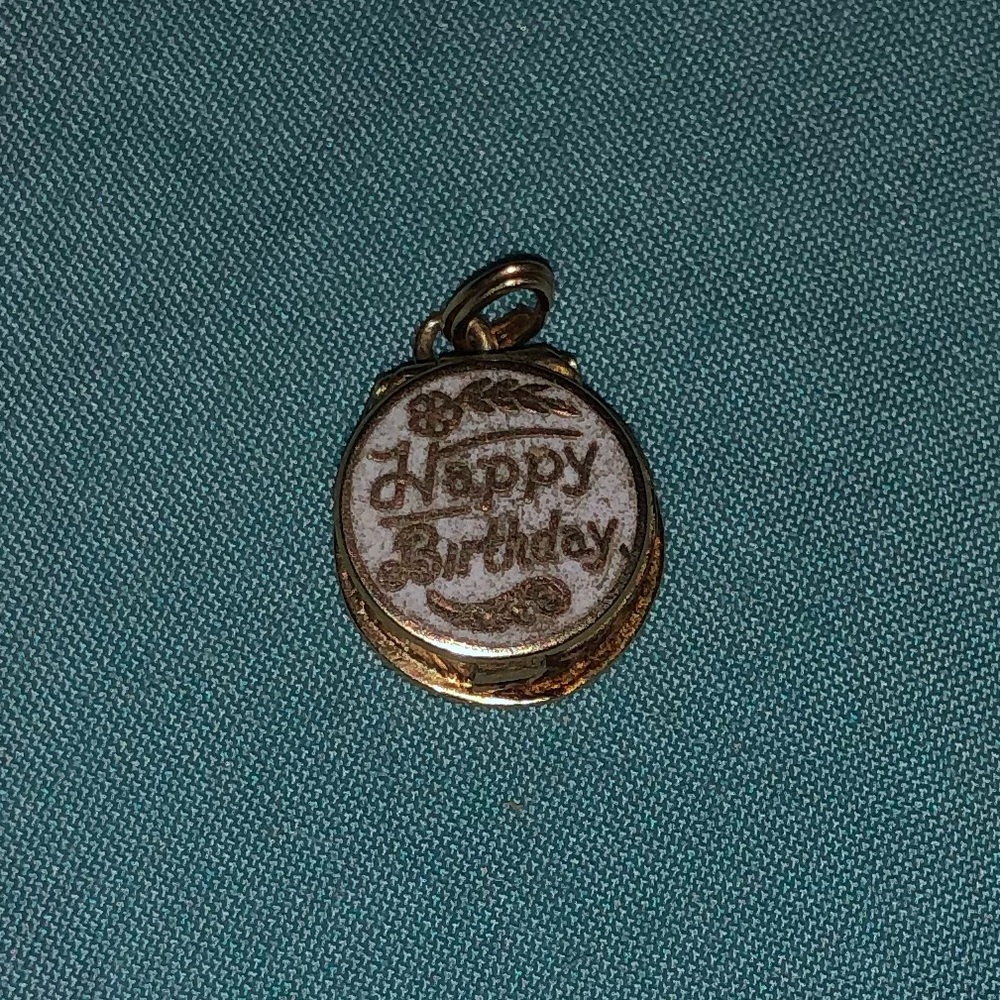 VINTAGE 1962 14KT GOLD PENDANT “happy birthday”